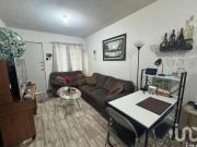 CASA EN VENTA DE UNA PLANTA EN FRACCIONAMIENTO REAL...