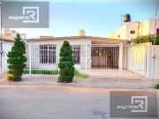 CASA EN VENTA DE UNA PLANTA EN LA PANAMERICANA