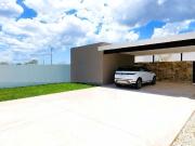 Casa en venta de una planta en privada al norte de Mérida