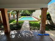 CASA EN VENTA DE UNA PLANTA TIPO HACIENDA UBICADA EN KOMCHEN