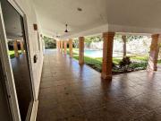 CASA EN VENTA DE UNA PLANTA TIPO HACIENDA UBICADA EN KOMCHEN