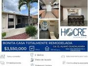 CASA EN VENTA DE UNA PLANTA TOTALMENTE REMODELADA, 3...
