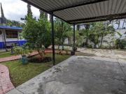 Casa en venta de una Sola Planta con Jardín y...