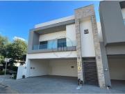 Casa en venta Del Valle, San Pedro Garza García