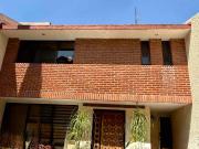 CASA EN VENTA DENTRO DE CONDOMINIO CON VIGILANCIA