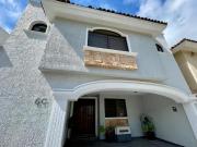 Casa en venta dentro de coto en Virreyes Zapopan