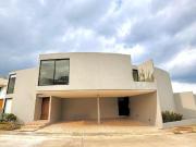 CASA EN VENTA DENTRO DE FRACCIONAMIENTO PRIVADO EN MONTE...