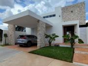 Casa en venta Dentro de privada en Cholul, Mérida, Yucatán