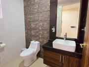 CASA EN VENTA DENTRO DE PRIVADA EN METEPEC A UNAS...