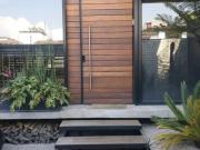 Casa en venta dentro de una privada con alta seguridad