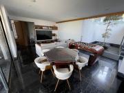 Casa en venta dentro del Club de Golf Altozano