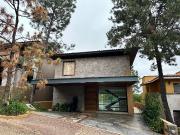 Casa en VENTA, dentro del Club de Golf Altozano, en...