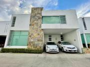 CASA EN VENTA DENTRO DEL CONDOMINIO VILLAS DE ASIS EN...