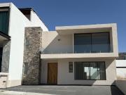 Casa en VENTA dentro del Fracc. Álamos Tres Marías, en...