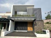 Casa en VENTA dentro del Fracc. Paseo del Parque Tres...