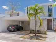 CASA EN VENTA DENTRO RESIDENCIAL AL NORTE DE LA CIUDAD...