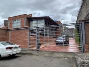 Casa en Venta dentro Urbanización