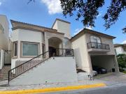 CASA EN VENTA DINASTIA SAN JERONIMO