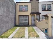 Casa en Venta, Diseño Funcional y Excelente Ubicación