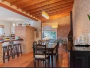 Casa en venta Dos Dormitorios City Bell entre caminos...