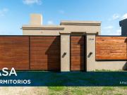 CASA EN VENTA DOS DORMITORIOS ESTACION ALVEAR