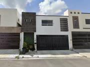 CASA EN VENTA ECONOMICA, INMUEBLE ADJUDICADO Av. Lince...