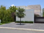 CASA EN VENTA EL CAMPANARIO QUERETARO