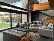 CASA EN VENTA EL CAMPANARIO QUERETARO RCV200310 AE