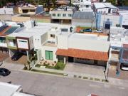 Casa en venta el Carmen Habitad, Frente al Parque del...