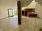 Casa en venta El Mayorazgo en esquina