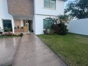 CASA EN VENTA EL PALOMAR JOCKEY CLUB