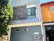 CASA EN VENTA EL REFUGIO