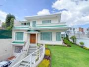CASA EN VENTA EMBAJADA AMERICANA