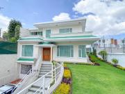 CASA EN VENTA EMBAJADA AMERICANA