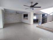 OPORTUNIDAD, Lomas de la Rioja, Casa en VENTA en 1a...