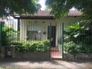 Casa en Venta en 474 esq 21 City Bell Alberto Dacal...