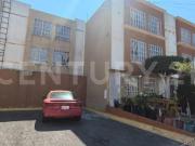 Casa en venta en 4ta Cerrada Bosques de los Alamos | Los...