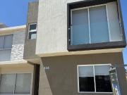 Casa en Venta en Abié Zapopan Jalisco Colonia Nuevo México