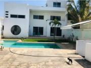 Casa en venta en Acapatzingo, Cuernavaca, Morelos