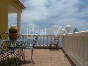 Casa en venta en Adeje, La Quinta Taucho. Casa con...