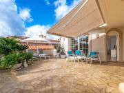 Casa en venta en Adeje, Playa del Duque. Magnífica villa...