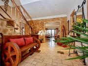 Casa en venta en Adeje, Torviscas Centro y Alto. Villa...