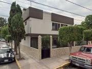 Casa en venta en Agricola Oriental, Iztacalco, Ciudad de...