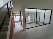 CASA EN VENTA EN AJIJIC