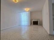 CASA EN VENTA EN ALAMOS, REMODELADA, QUERÉTARO