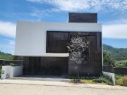 Casa en Venta en Álamos, Tres Marías con Casa Club