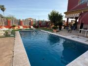 Casa en venta en Alcalá de Guadaira, La Paz. Casa en...