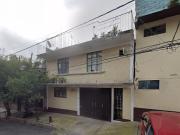 CASA EN VENTA EN ALCALDIA COYOACAN A 10 MIN DE CD...