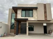 Casa en VENTA en Residencial Alcázar