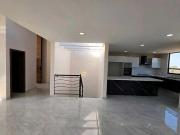 Casa en Venta en Alcumbre Lomas de Angelopolis